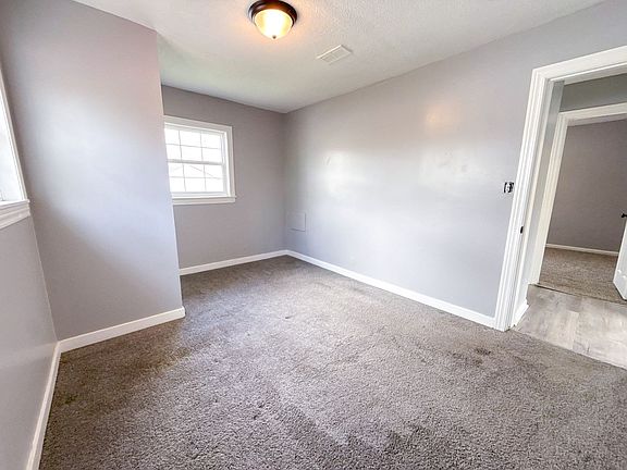 5th image of 84 Betz Rd