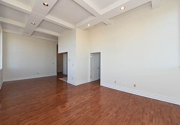 2nd image of 45-02 Ditmars Blvd #521