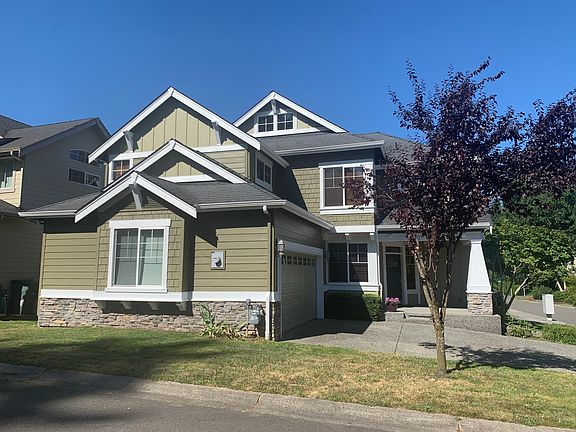 Corner lot in quiet cul de sac.