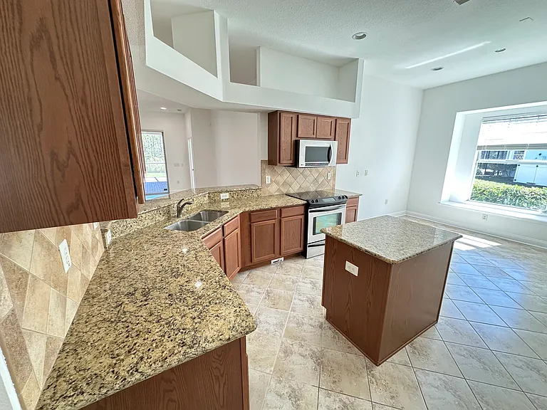 8120 Turkey Hill Ct — Photo 18