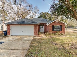 4652 Kelly Ct, Ocean Springs, MS 39564