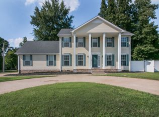 1643 Barrywood Cir E, Clarksville, TN 37042