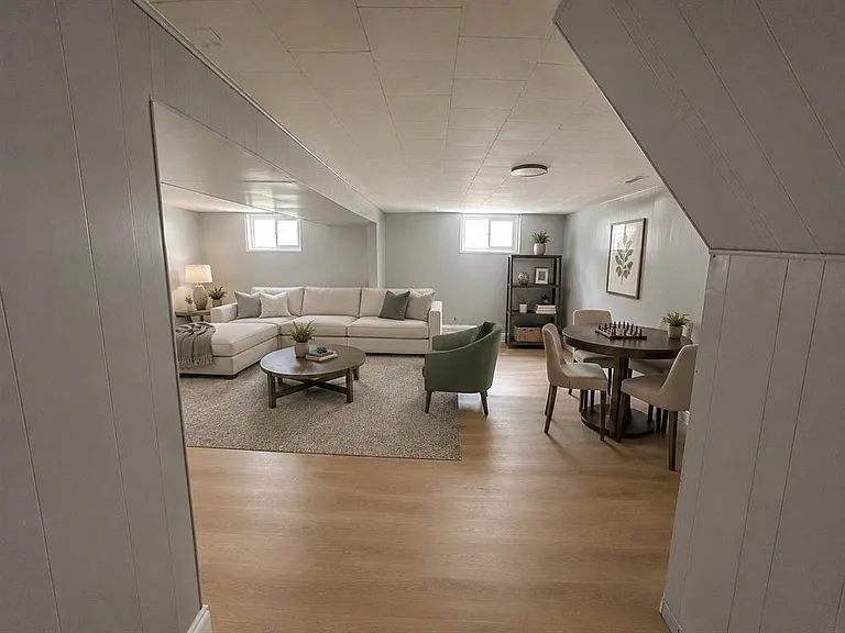 890 Hollands Ave — Photo 30