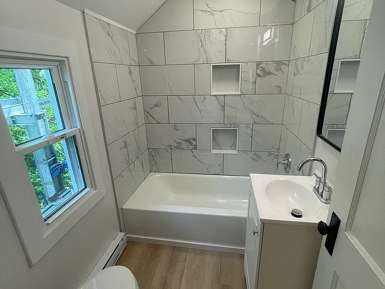 332 Edith St — Photo 9