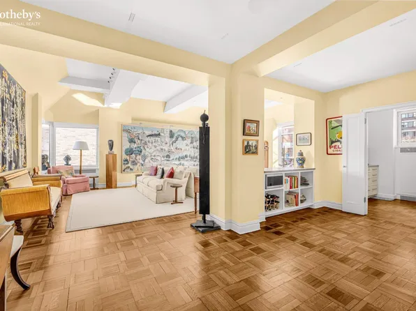 19 East 88th Street 15G image 1 of 12