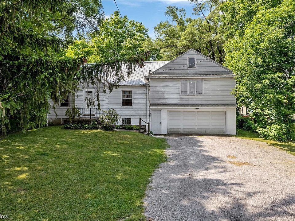 3500 Prairie College St SW, Canton, OH 44706 Zillow
