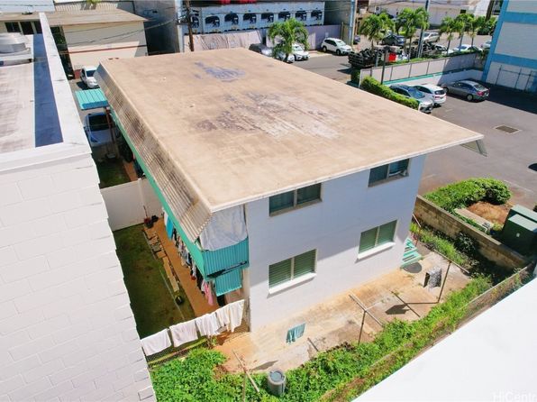 honolulu-hawaii-82424231 picture