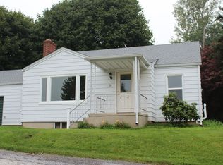 30 Caskey Dr, Railroad, PA 17355