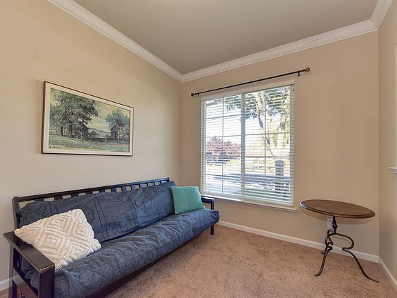 5th image of 132 Gilded Rock Cir