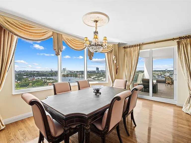 3055 Harbor Dr #1603 — Photo 11