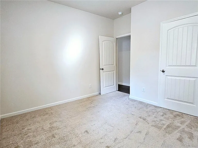 306 Walnut Grove Way — Photo 11