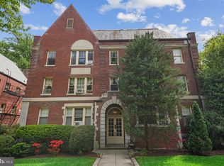 3024 Porter St NW #204, Washington, DC 20008