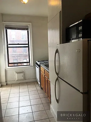 Rented by BRICK & GALO REALTY CORP | media 2