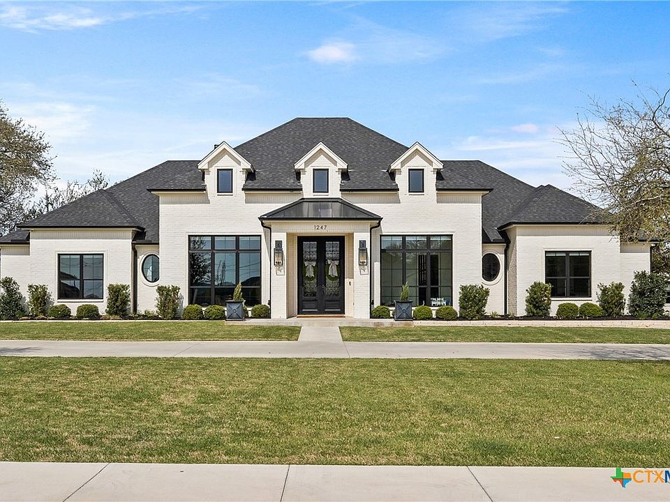 1st image of 1247 Ambrose Dr