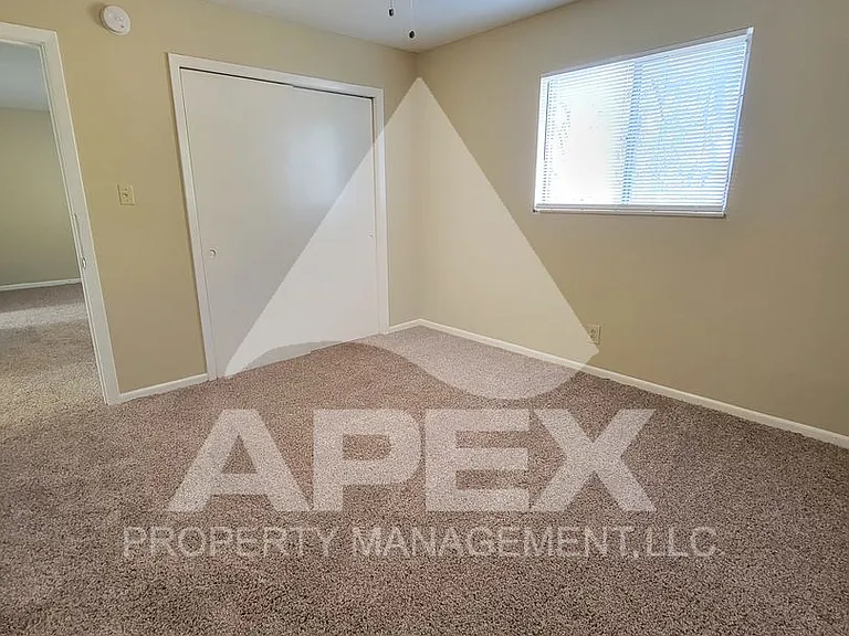 Springdale Apartments — Photo 38