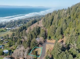 212 Chief Albert Dr, Yachats, OR 97498