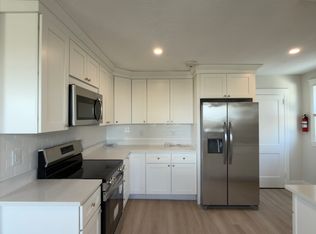 333 Main Rd Unit 6, Tiverton, RI 02878