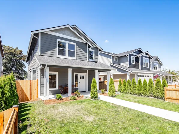 124 N Washington Avenue, Arlington, WA 98223
