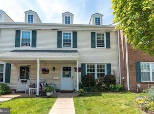 2431 Hillock Ct, Lansdale, PA 19446