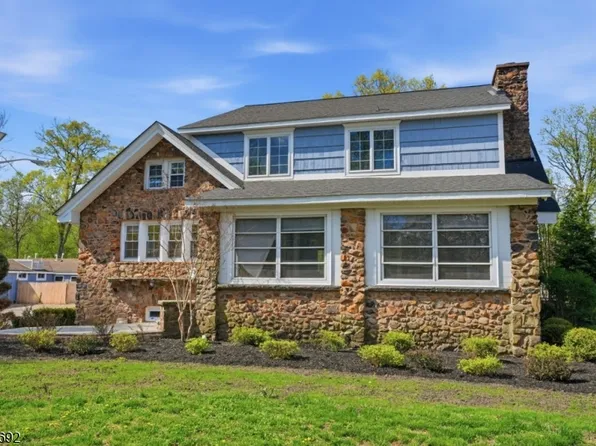 901 N Washington Ave, Green Brook Twp., NJ 08812