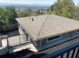 6840 Simson St, Oakland, CA