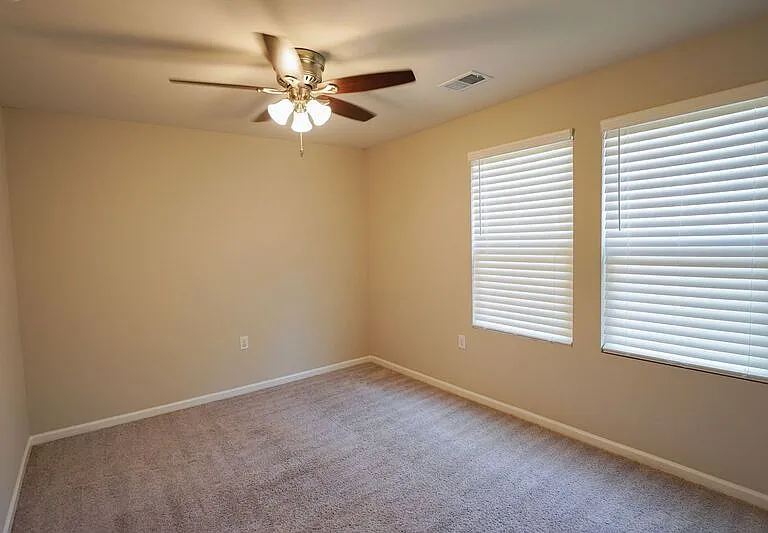 44 Sunrise Cir — Photo 15