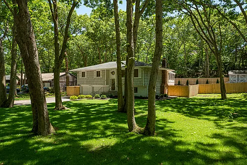 26 Valleywood Rd Photo 1 26 Valleywood Rd Photo 1