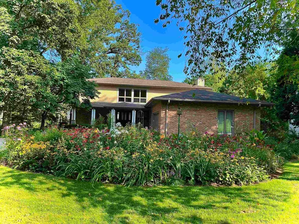 1801-1805 Camelot Dr, Madison, WI 53705