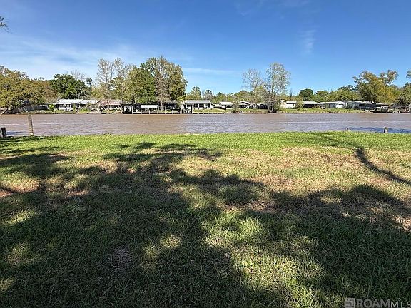 2nd image of 13224 Bayou Terrace Dr