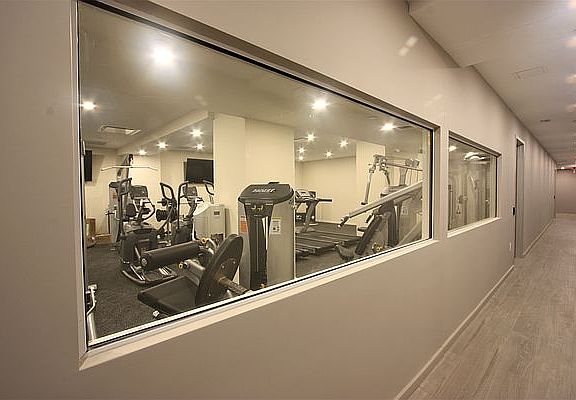 4th image of 1511 Bedford Ave #7D