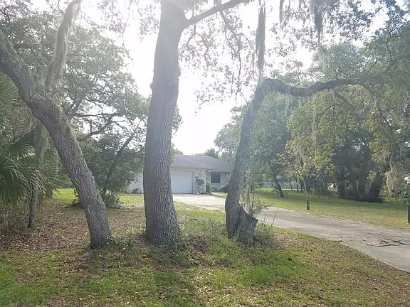 2nd image of 212 Overlook Dr