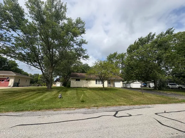 4214 Poinsettia Dr, Lima, OH 45806
