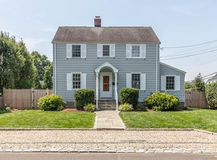 192 Birch Rd, Fairfield, CT 06824