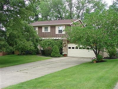 1st image of 813 Gloucester Dr