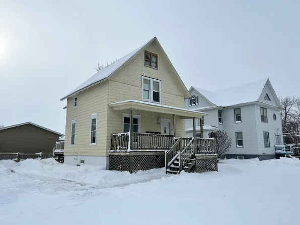 1324 11th Ave SE, Aberdeen, SD 57401