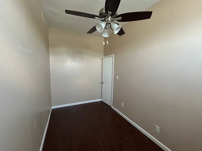 525 Dodson St #2 — Photo 8