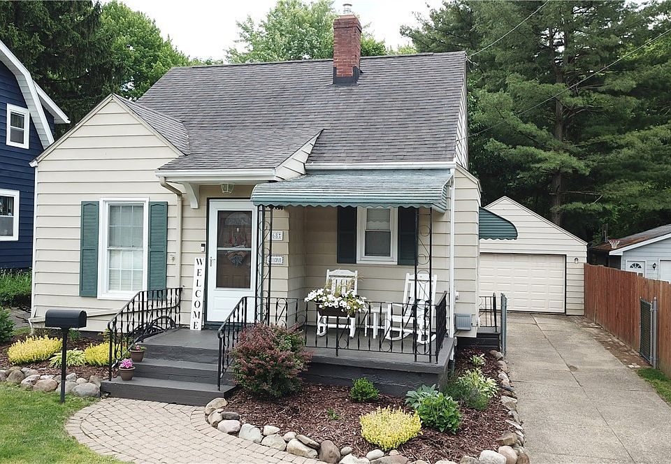 1st image of 68 Lincoln Ave