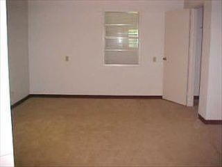 3rd image of 2093 S Montgomery St