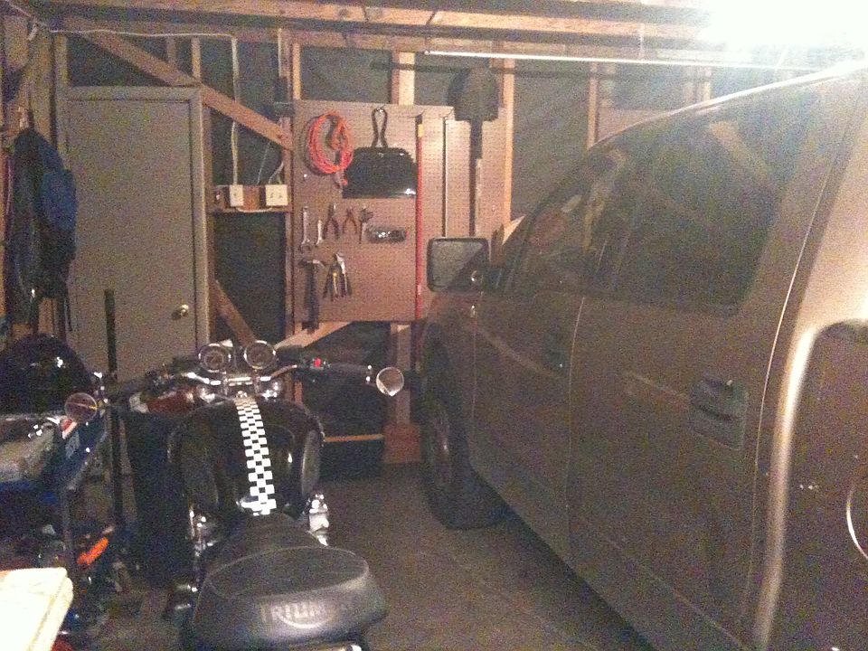 1st image of 2500 Earl Ln