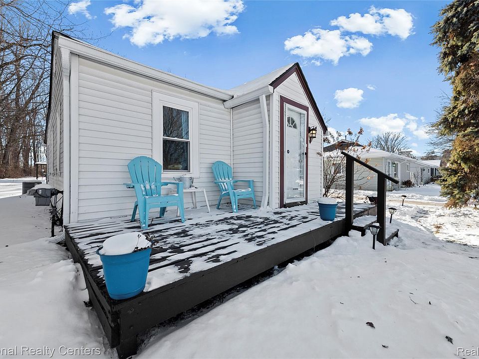 1st image of 37205 Bendix St