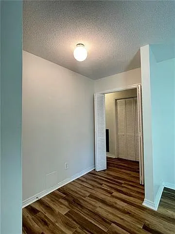 921 Ridgelake Dr — Photo 8