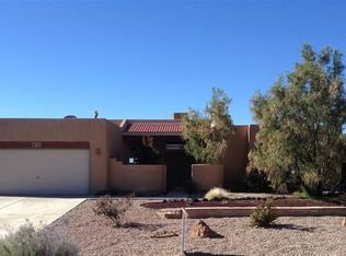 6772 Augusta Hills Dr NE, Rio Rancho, NM 87144