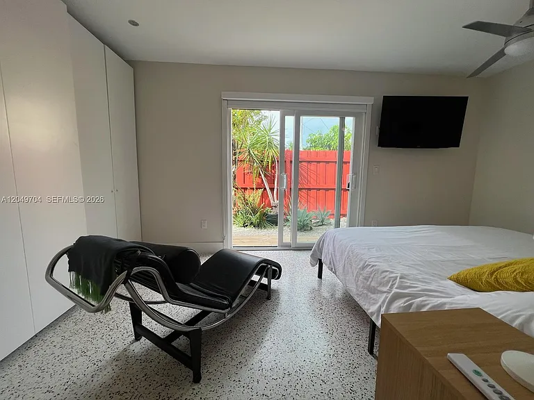 451 SW 24th Rd #2 — Photo 31