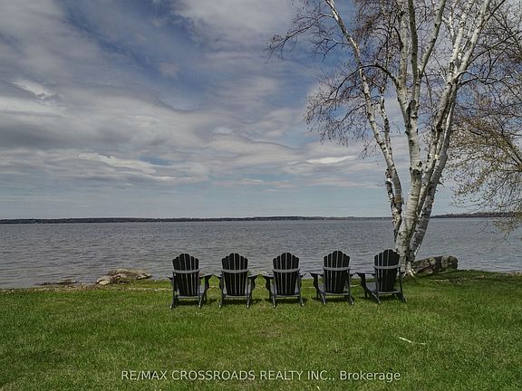 4th image of 8 Williams Point Rd