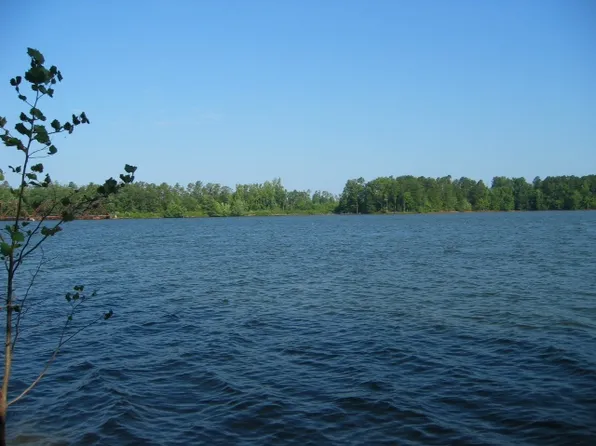 2300 Rocky Cove Ln, Denton, NC 27239