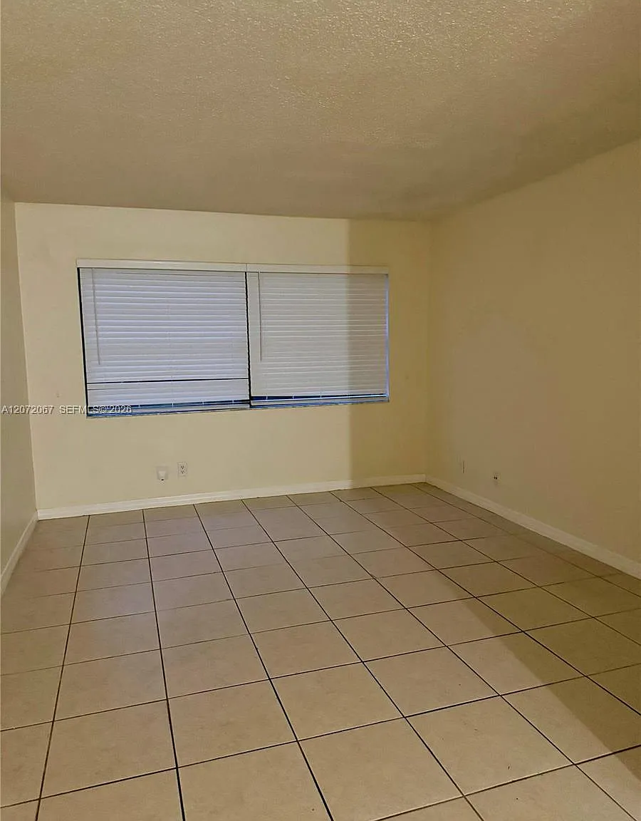 Blue Coral Condo — Photo 4