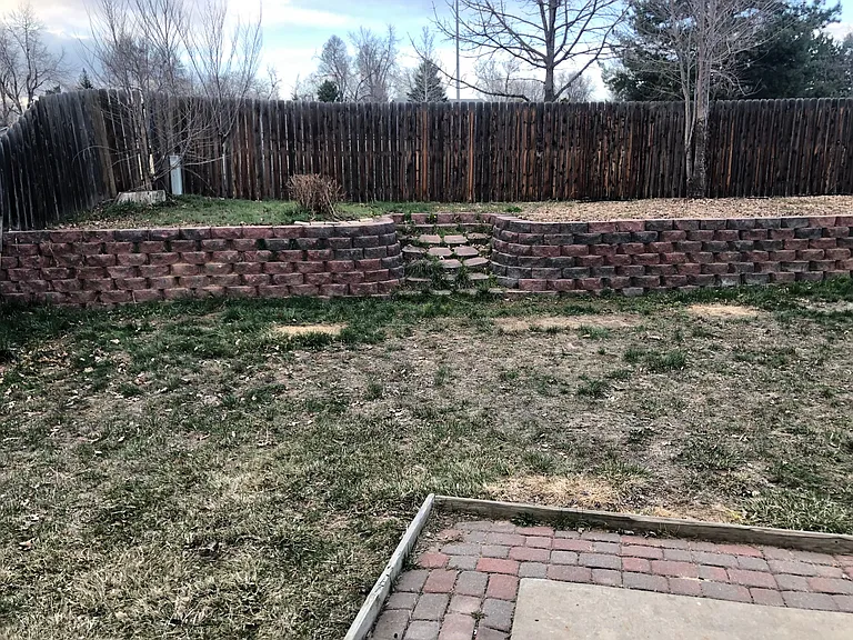 848 Elliott St — Photo 22