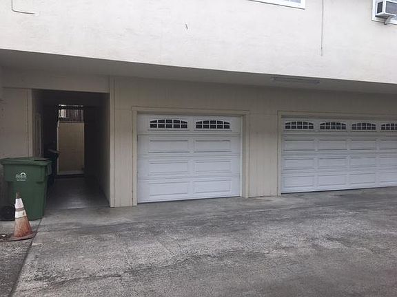 3rd image of 794 Cornell Dr #2