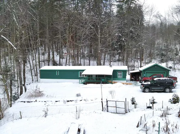 39 Ravenwood Road, West Fairlee, VT 05083