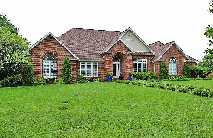1st image of 285 Green Meadows Dr